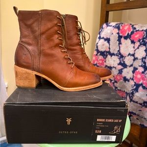 Frye Monroe Seamed Lace Up Size 9.5m